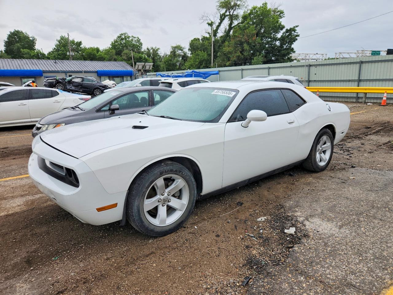 Salvage Dodge Challenger Image