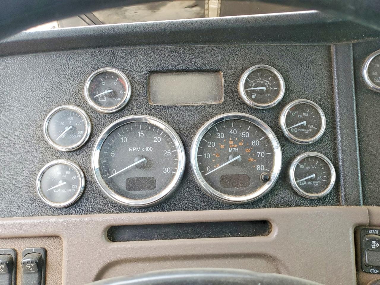 Peterbilt 389