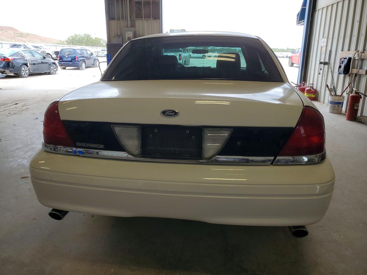 Ford Crown Vic Lx