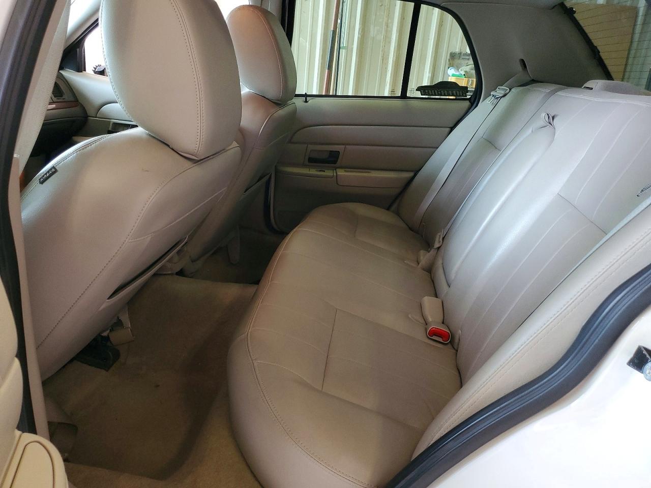 Ford Crown Vic Lx