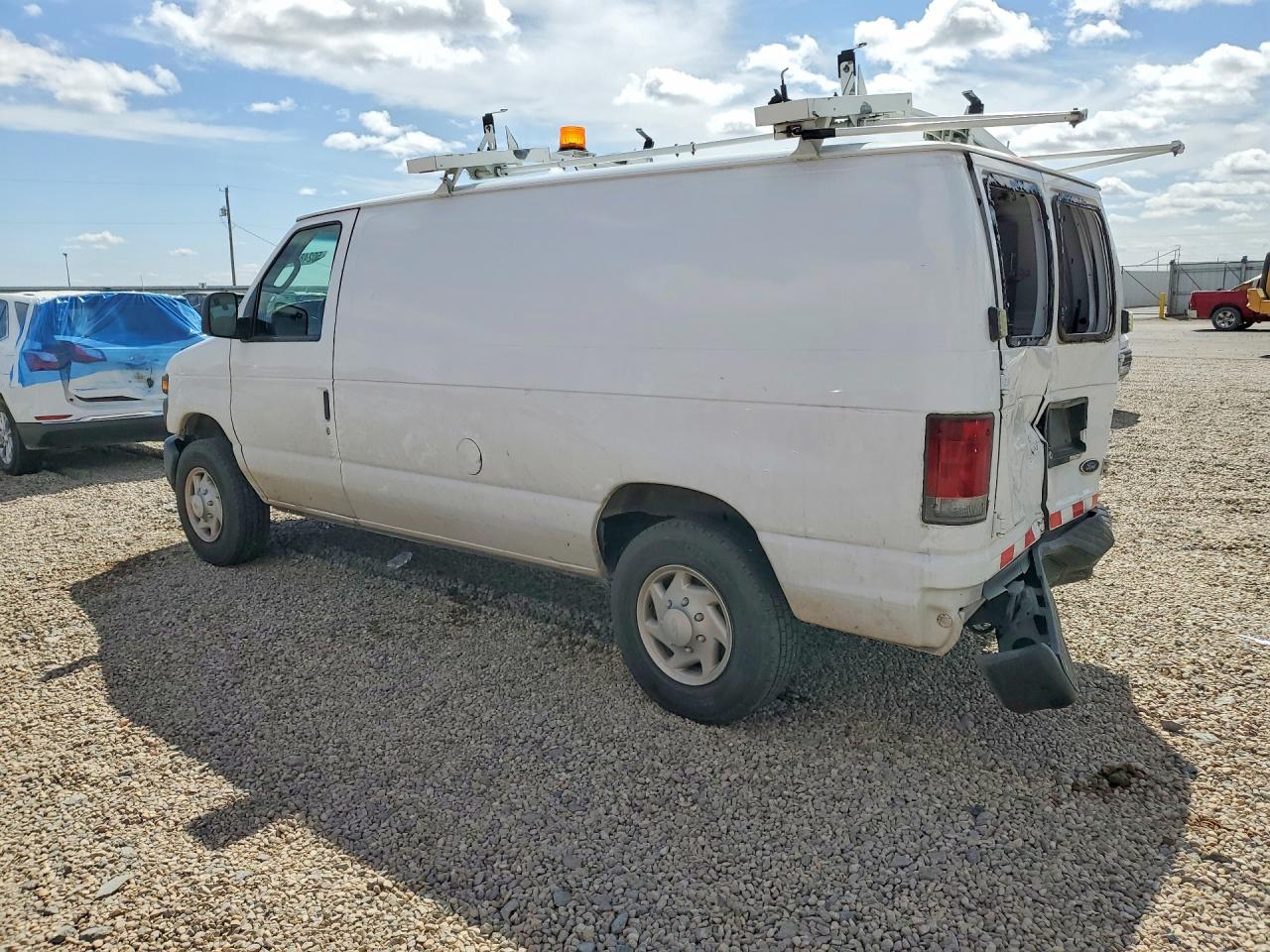Ford Econoline E250 Van