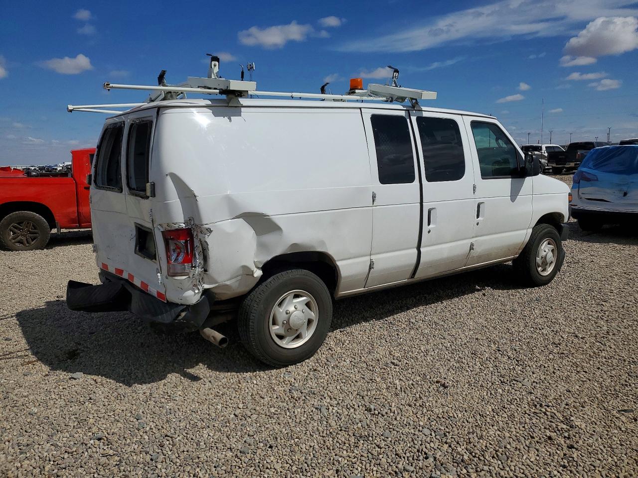 Ford Econoline E250 Van