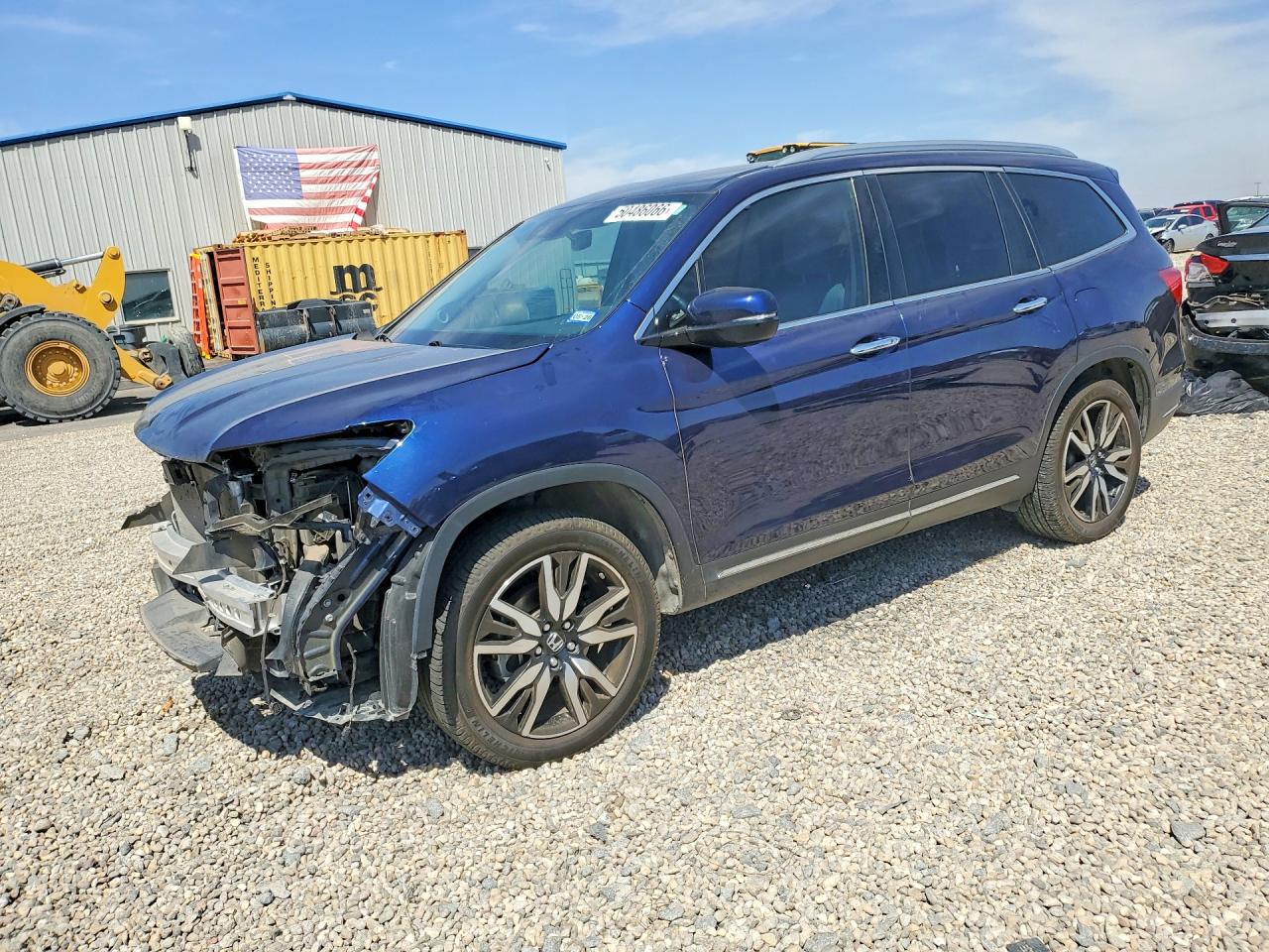 Salvage Honda Pilot Image