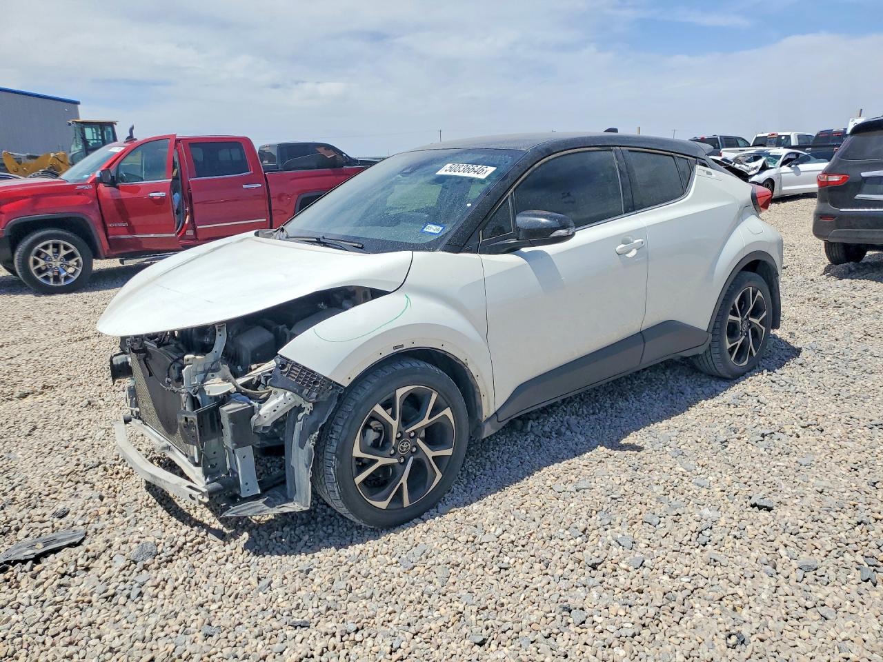 Salvage Toyota C-HR Image