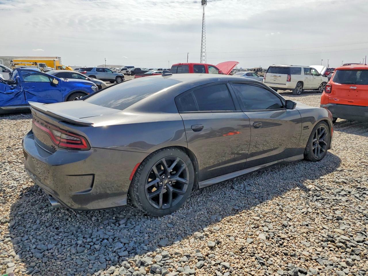 Dodge Charger R
