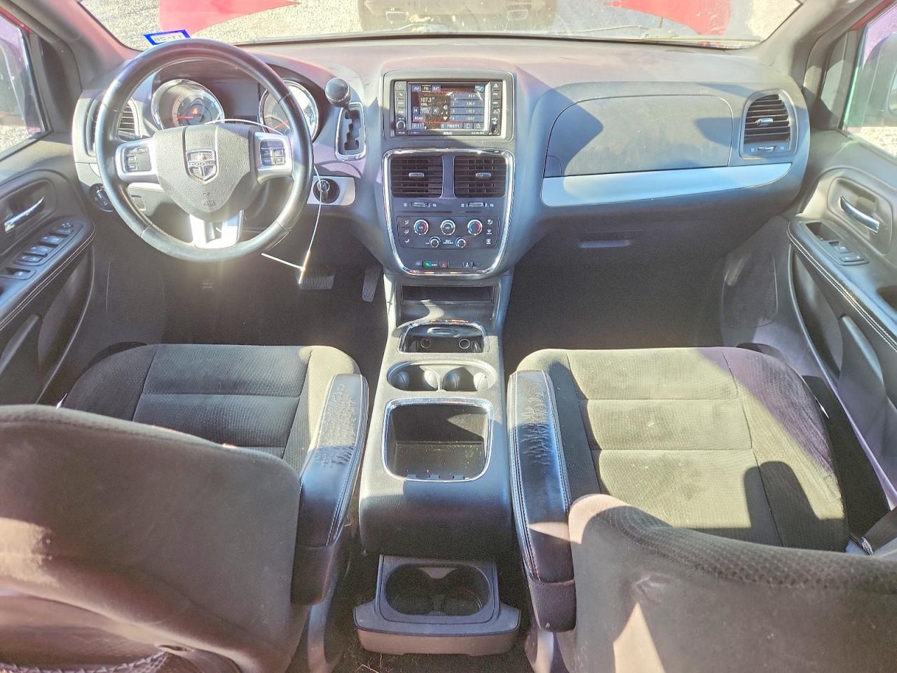 Dodge Caravan Sxt