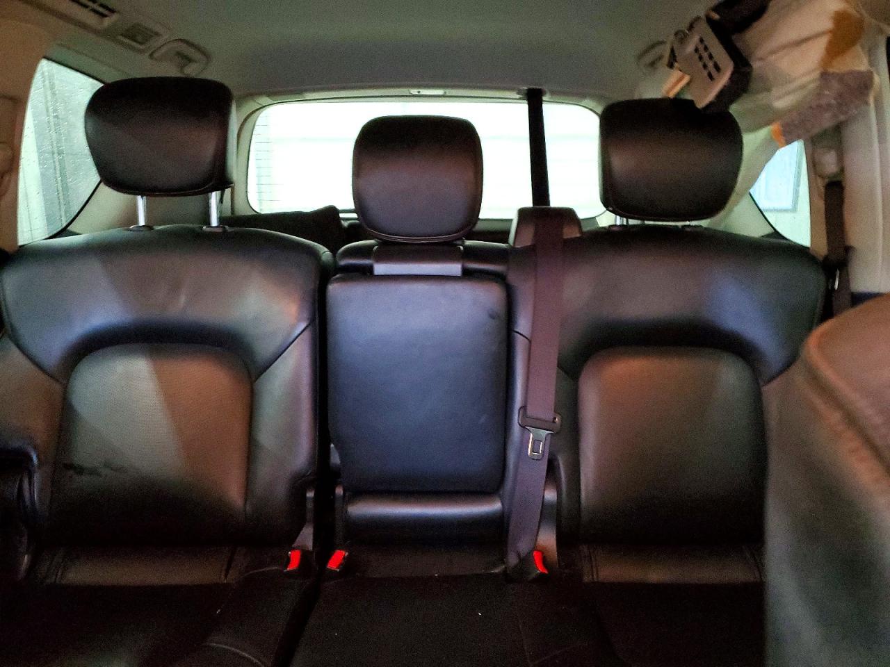 Nissan Armada Sl