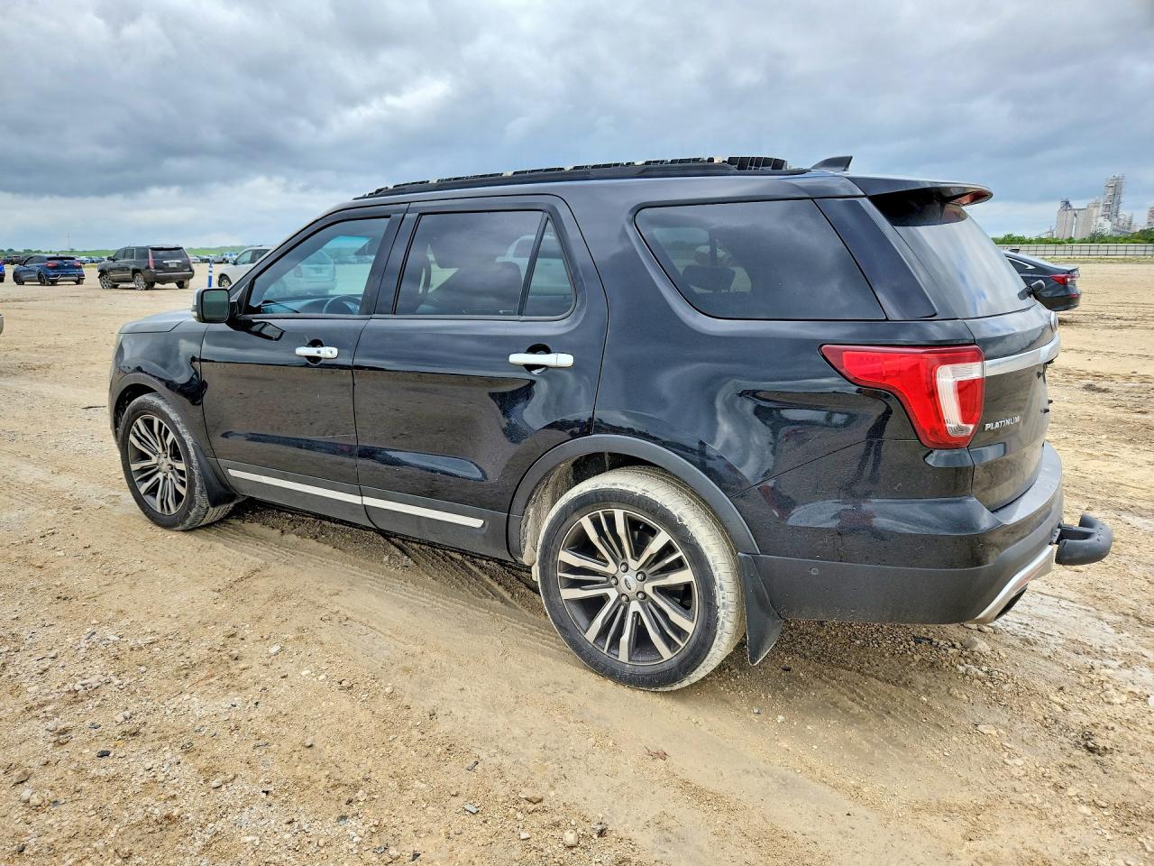 Ford Explorer Platinum
