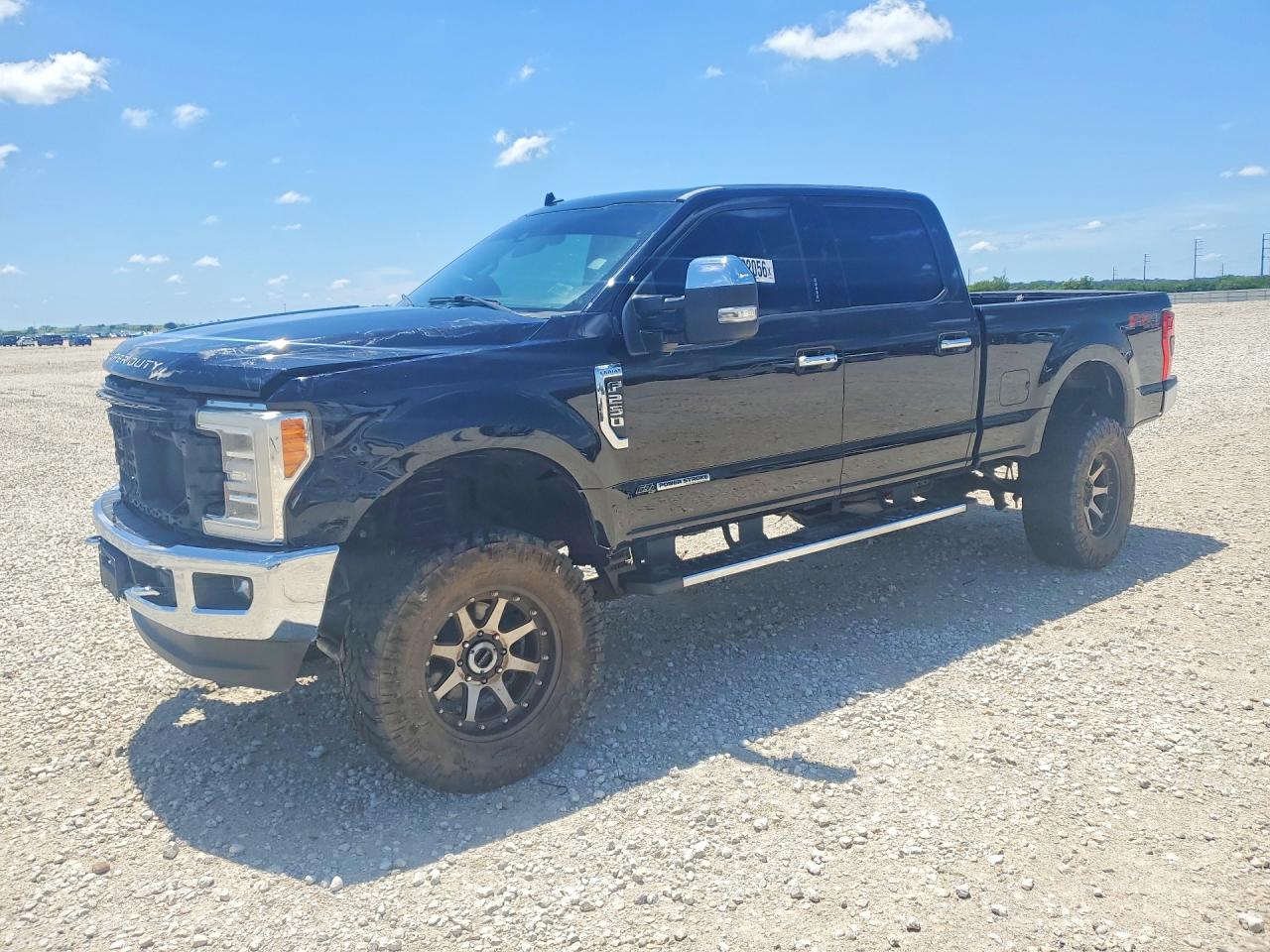 Salvage Ford F-250 Image