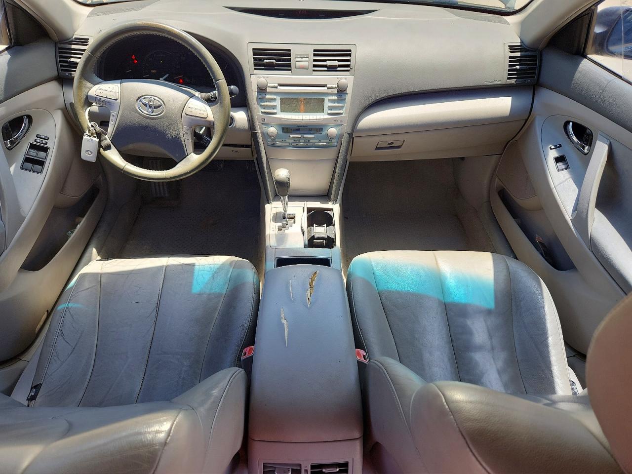 Toyota Camry Hybrid