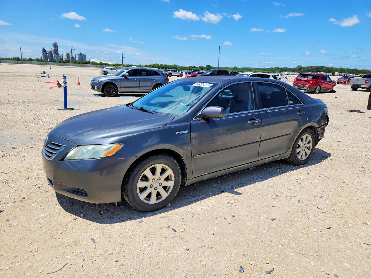 Salvage Toyota Camry Image