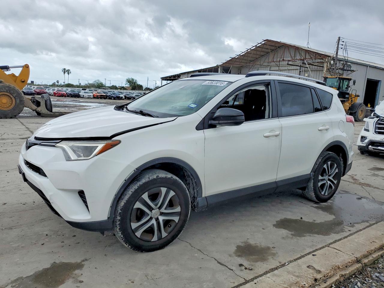 Salvage Toyota RAV4 Image