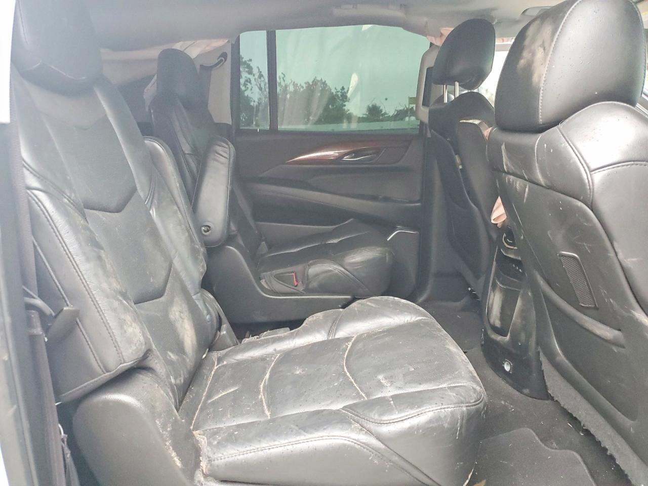 Cadillac Escalade Esv Premium Luxury
