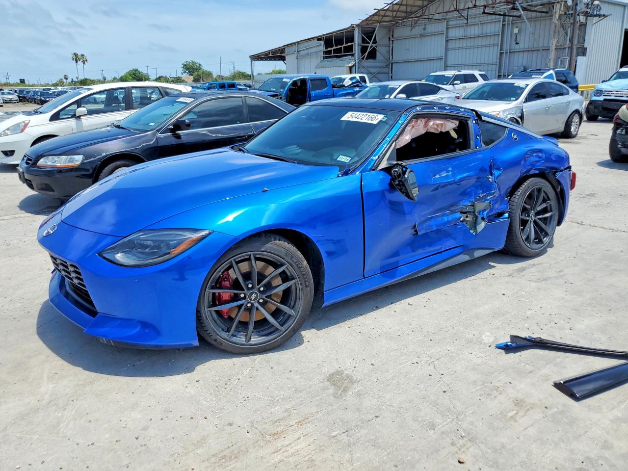 Salvage Nissan Z Image