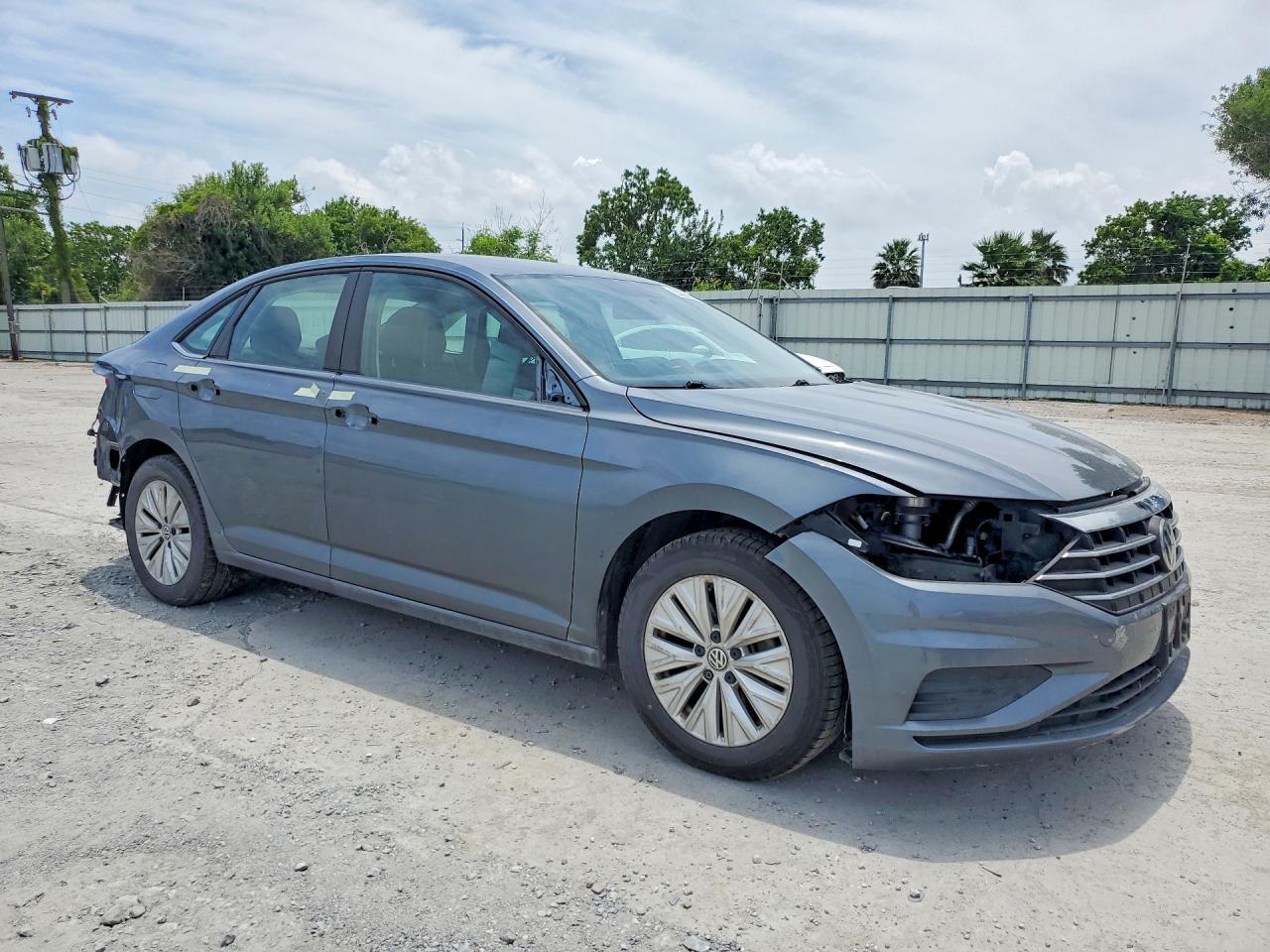 Volkswagen Jetta S