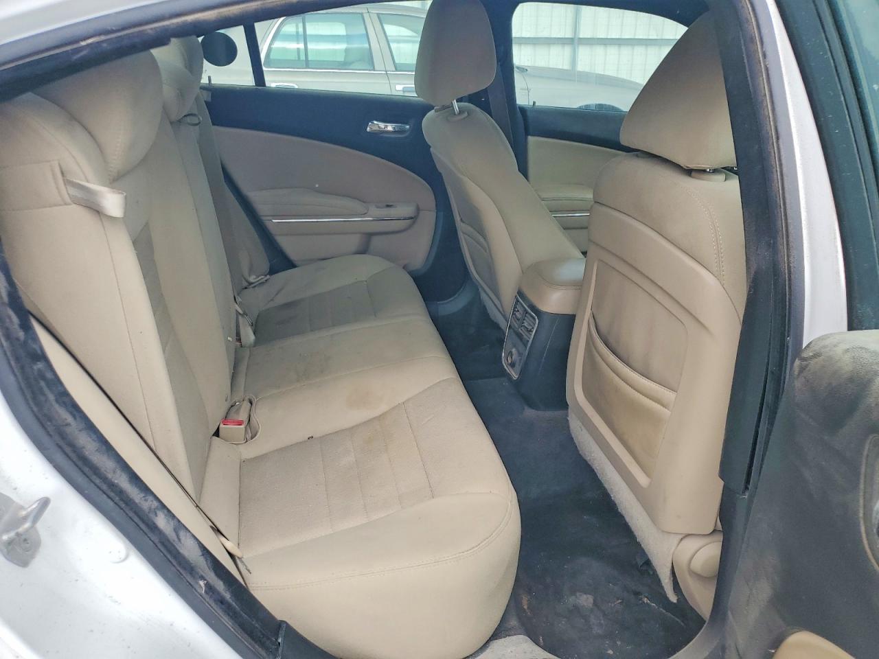 Dodge Charger Se