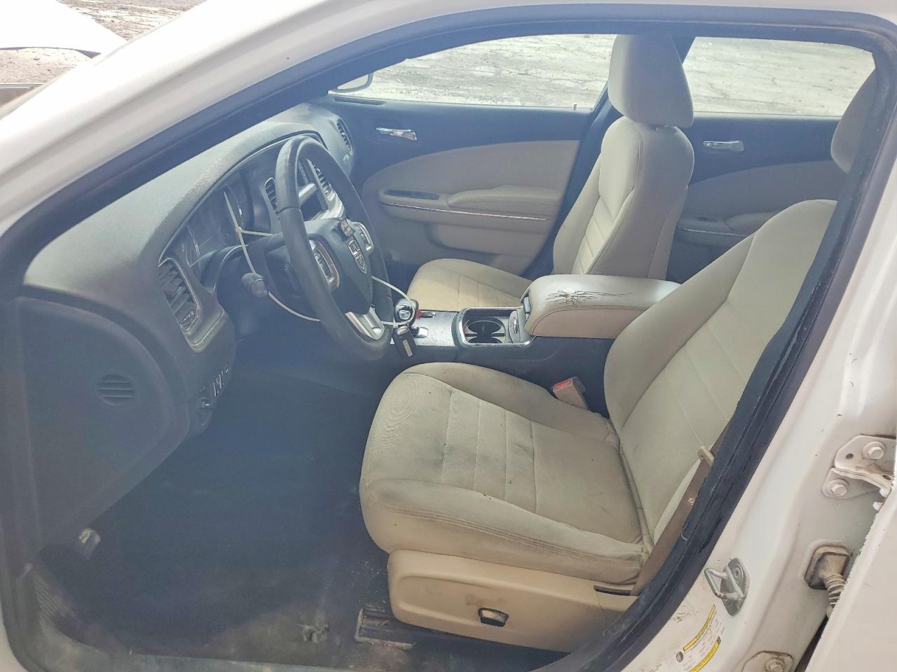 Dodge Charger Se