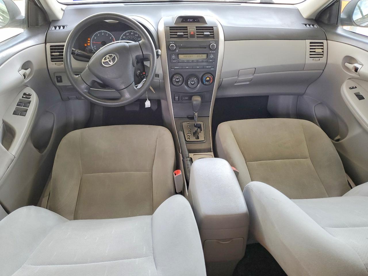 Toyota Corolla L