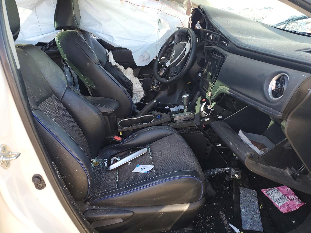 Toyota Corolla Se