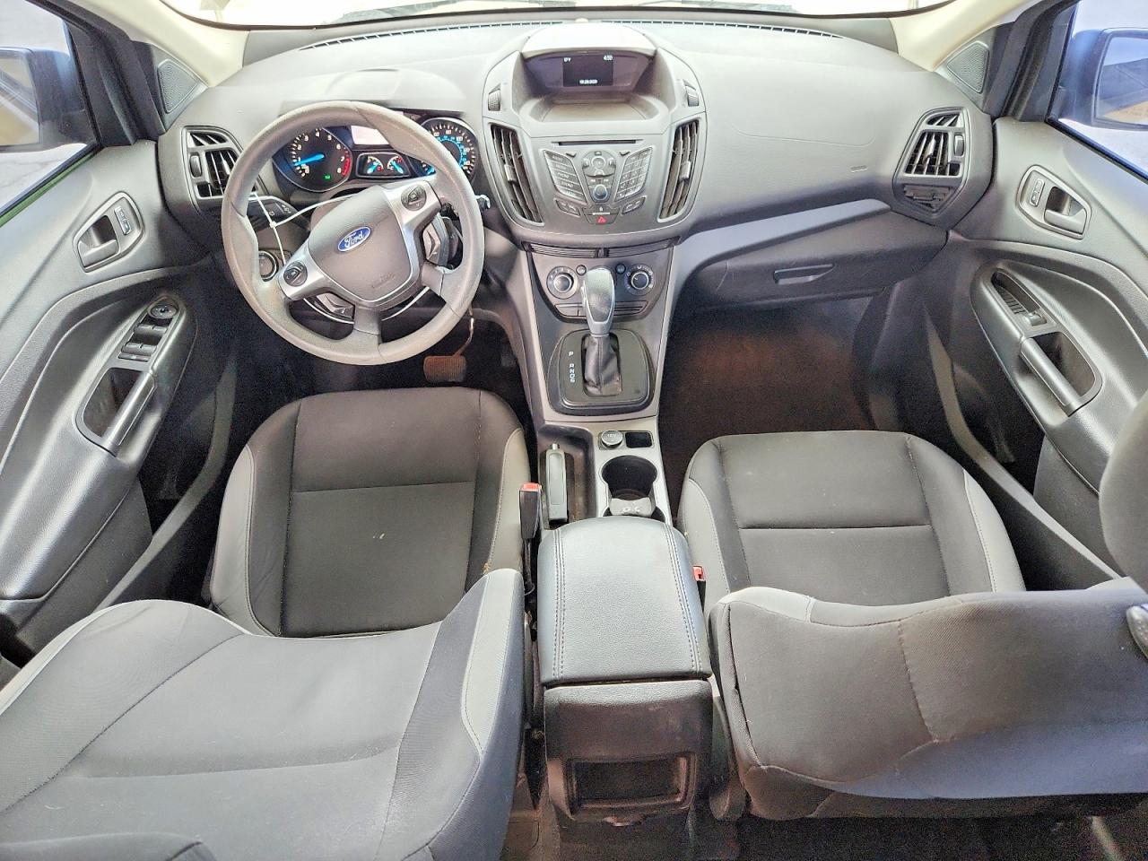 Ford Escape S