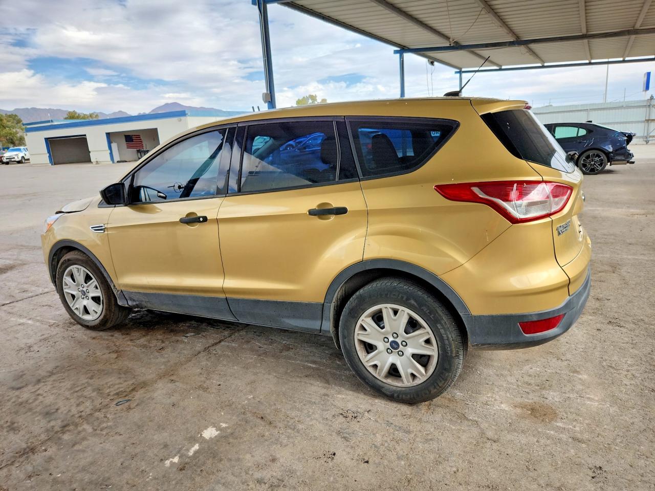 Ford Escape S