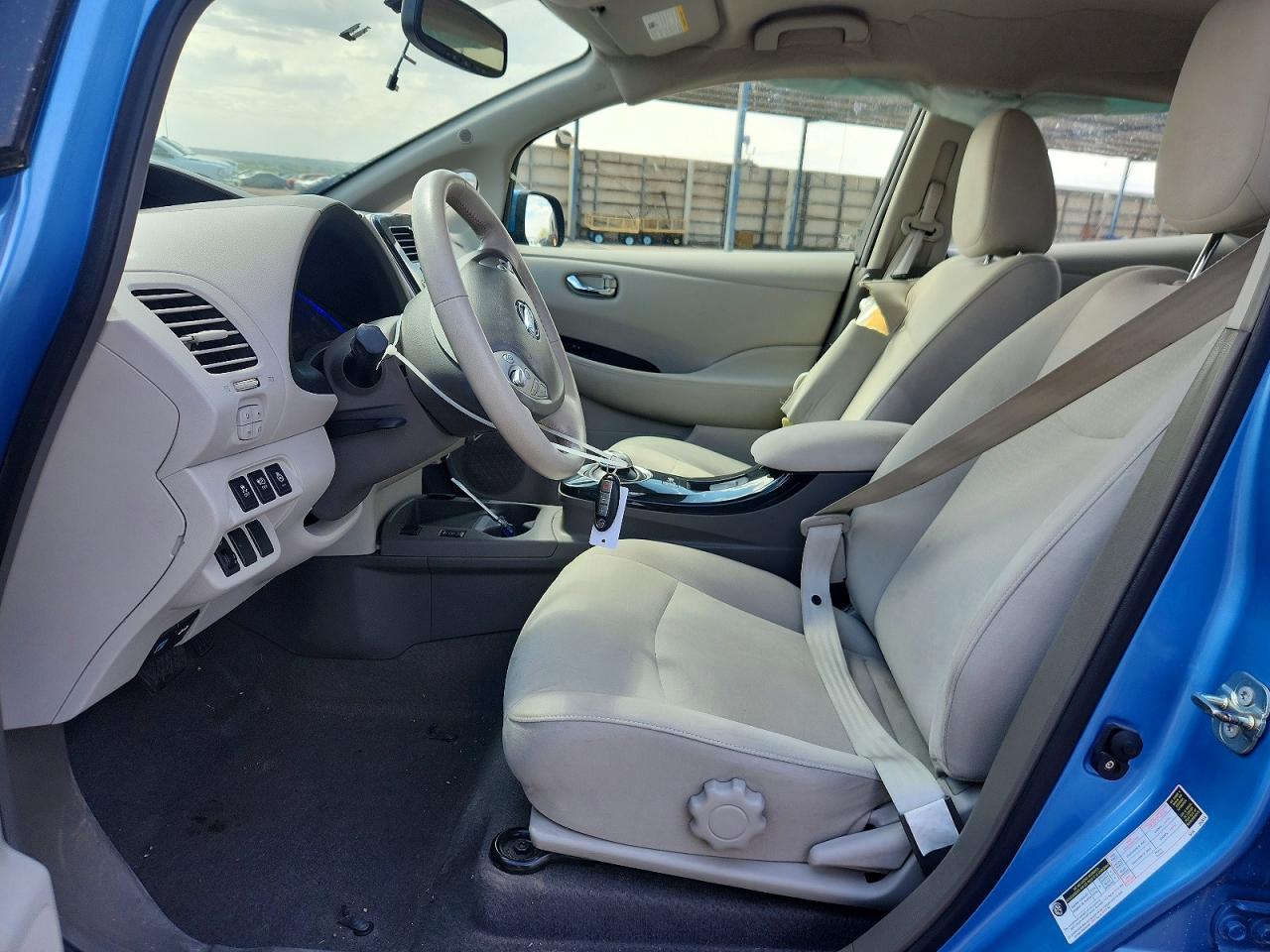 Nissan LEAF Sv