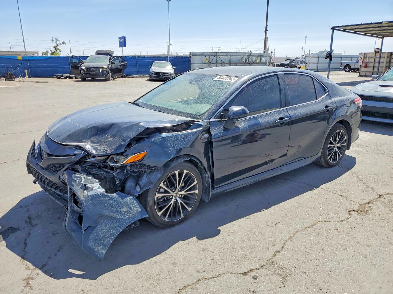Salvage Toyota Camry Image