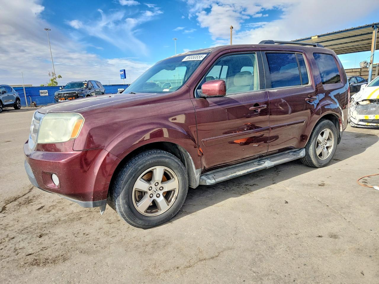 Salvage Honda Pilot Image