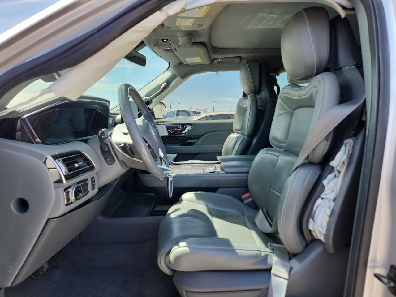 Lincoln Navigator L Reserve
