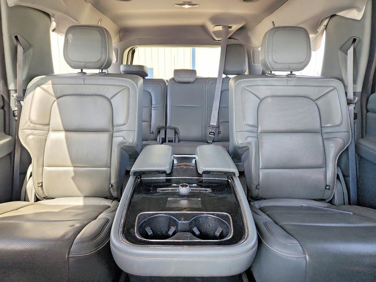 Lincoln Navigator L Reserve