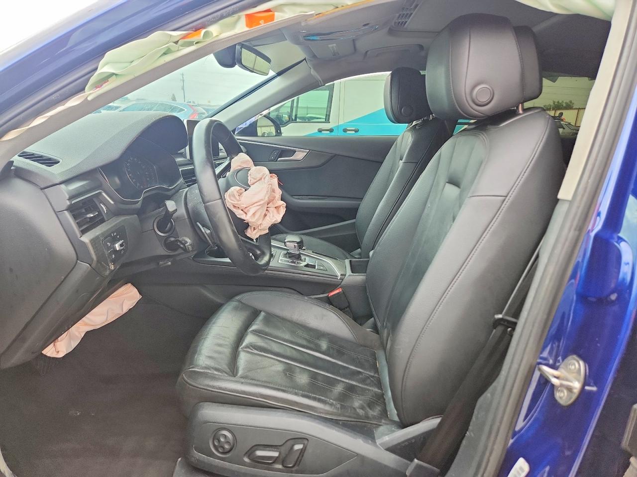 Audi A4 Premium