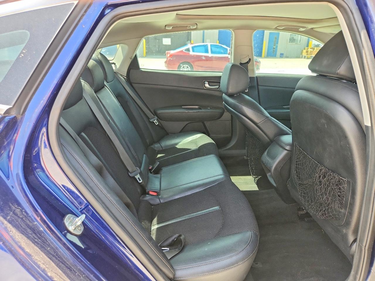 Kia Optima S