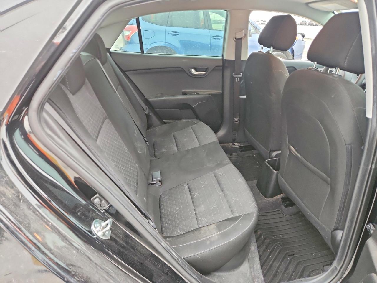 Kia Rio Lx