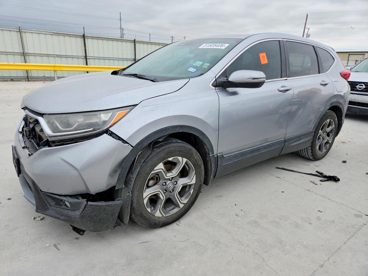 Salvage Honda Crv Image