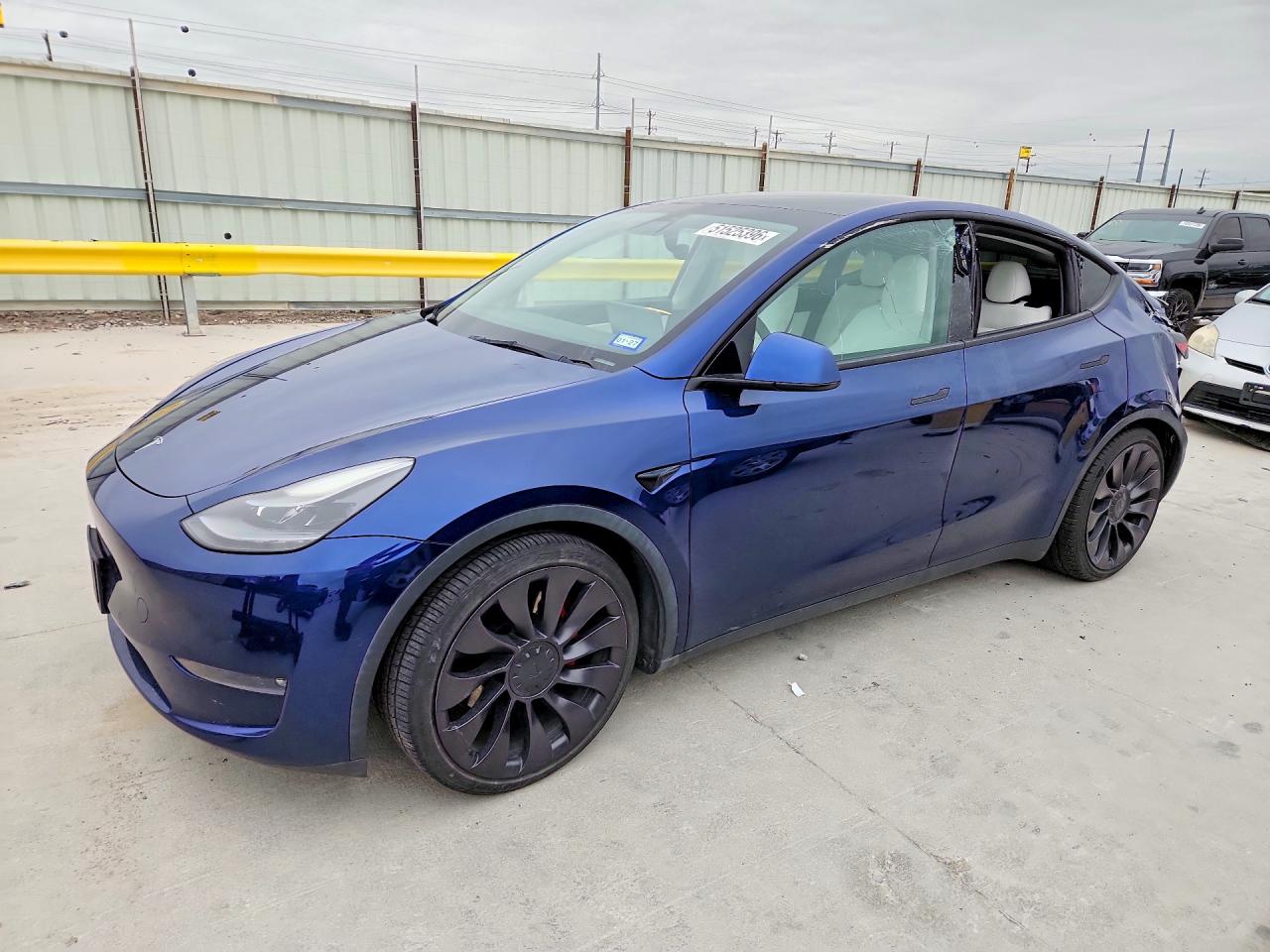 Salvage Tesla Model Y Image