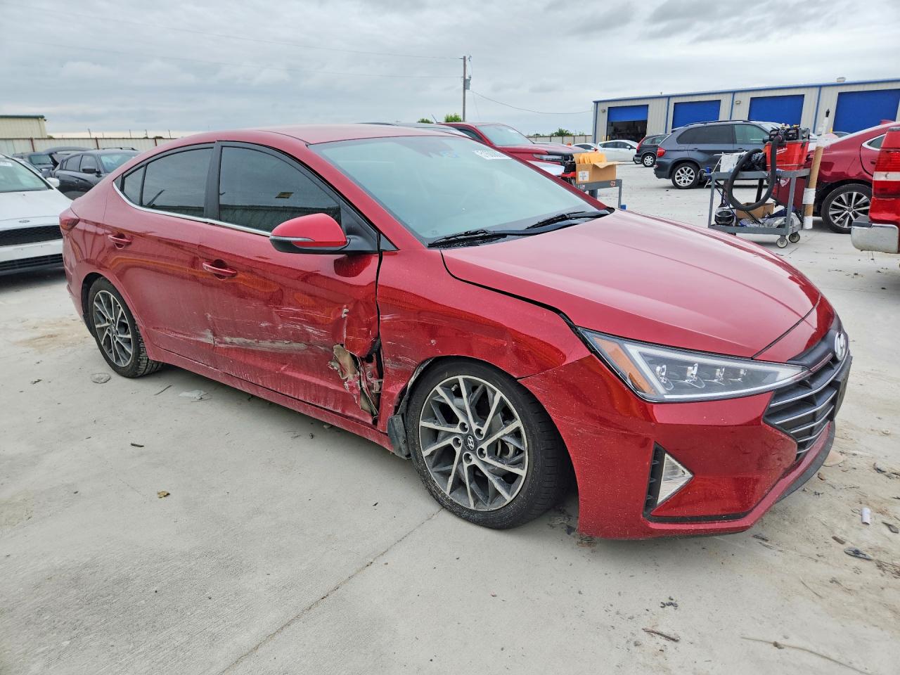 Hyundai ELANTRA Limited