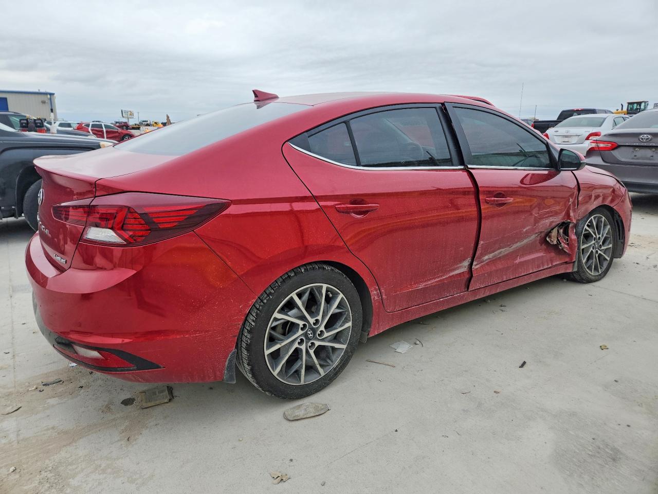 Hyundai ELANTRA Limited