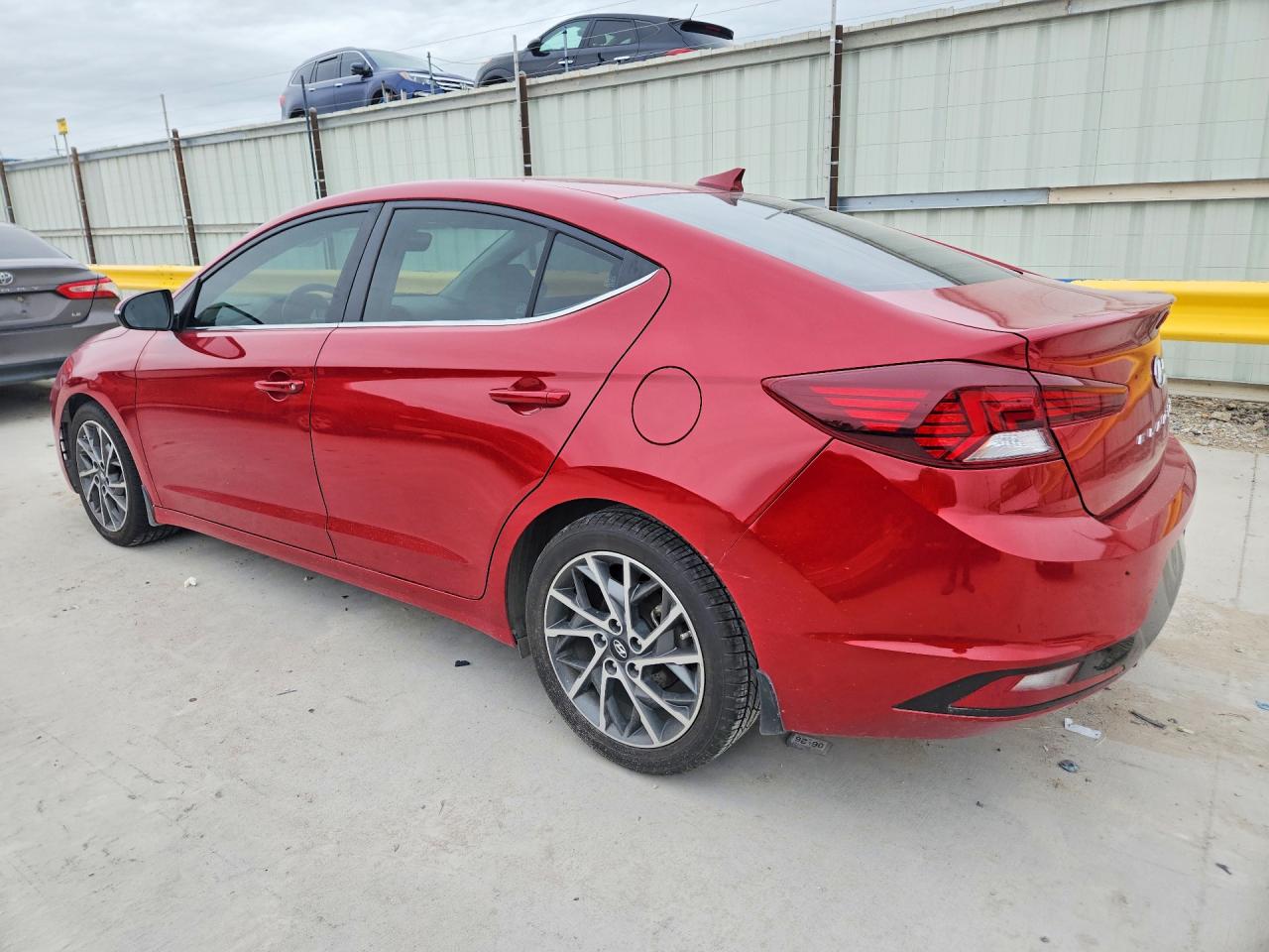 Hyundai ELANTRA Limited