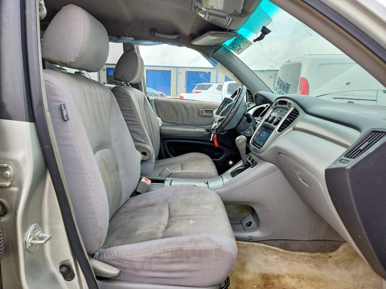 Toyota Highlander Base