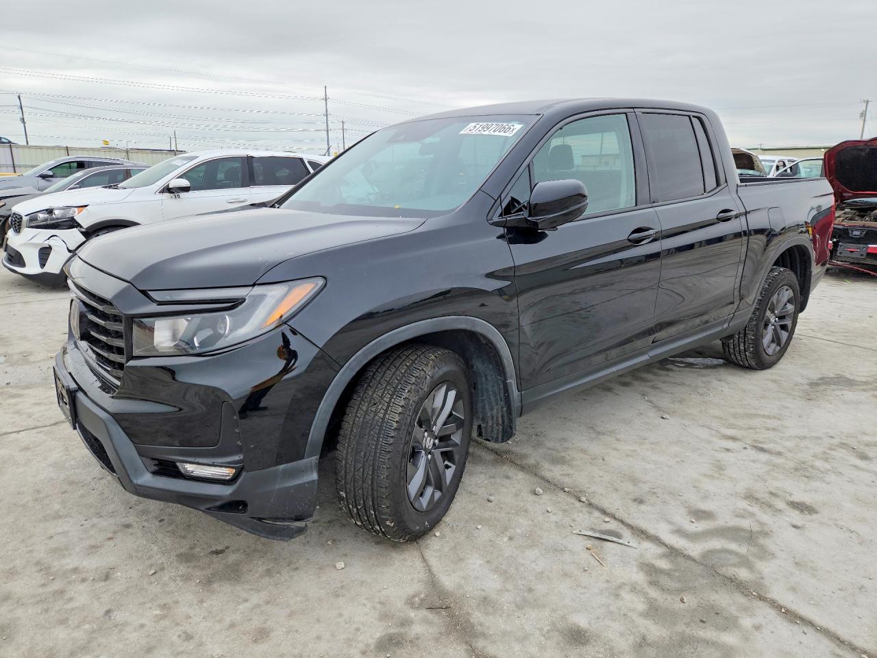 Salvage Honda Ridgeline Image