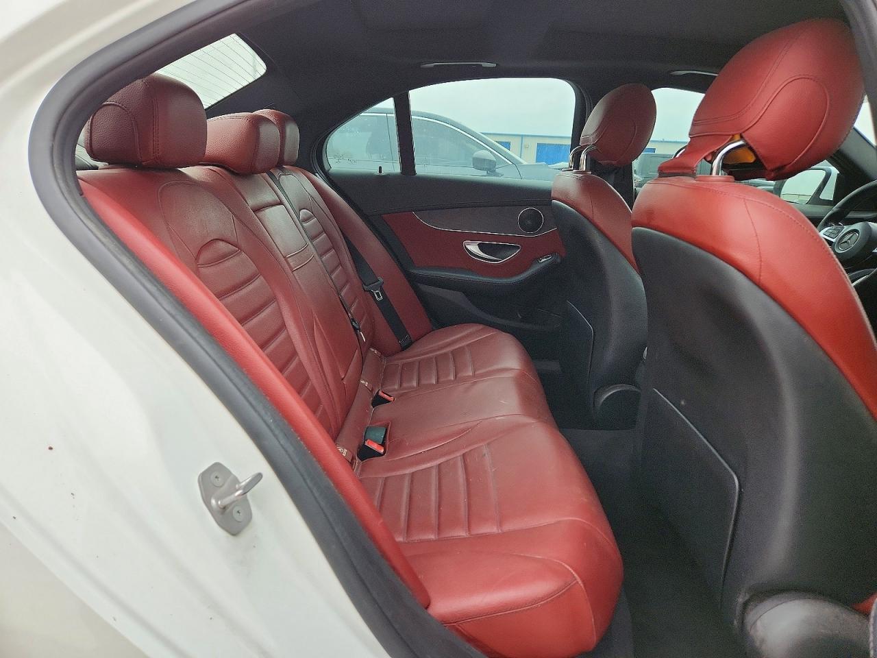 Mercedes-Benz C-Class 300