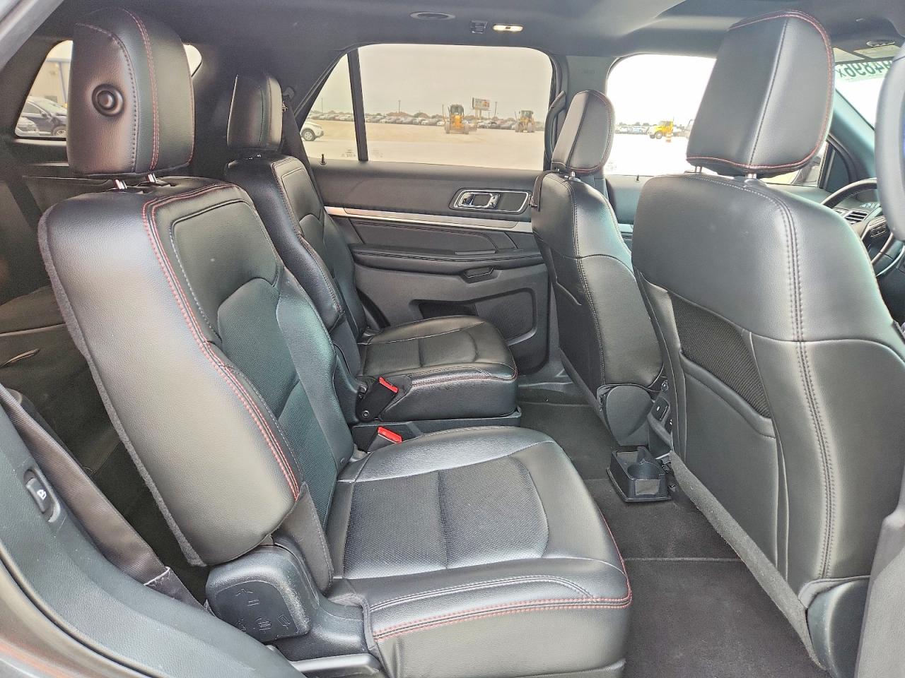 Ford Explorer Sport