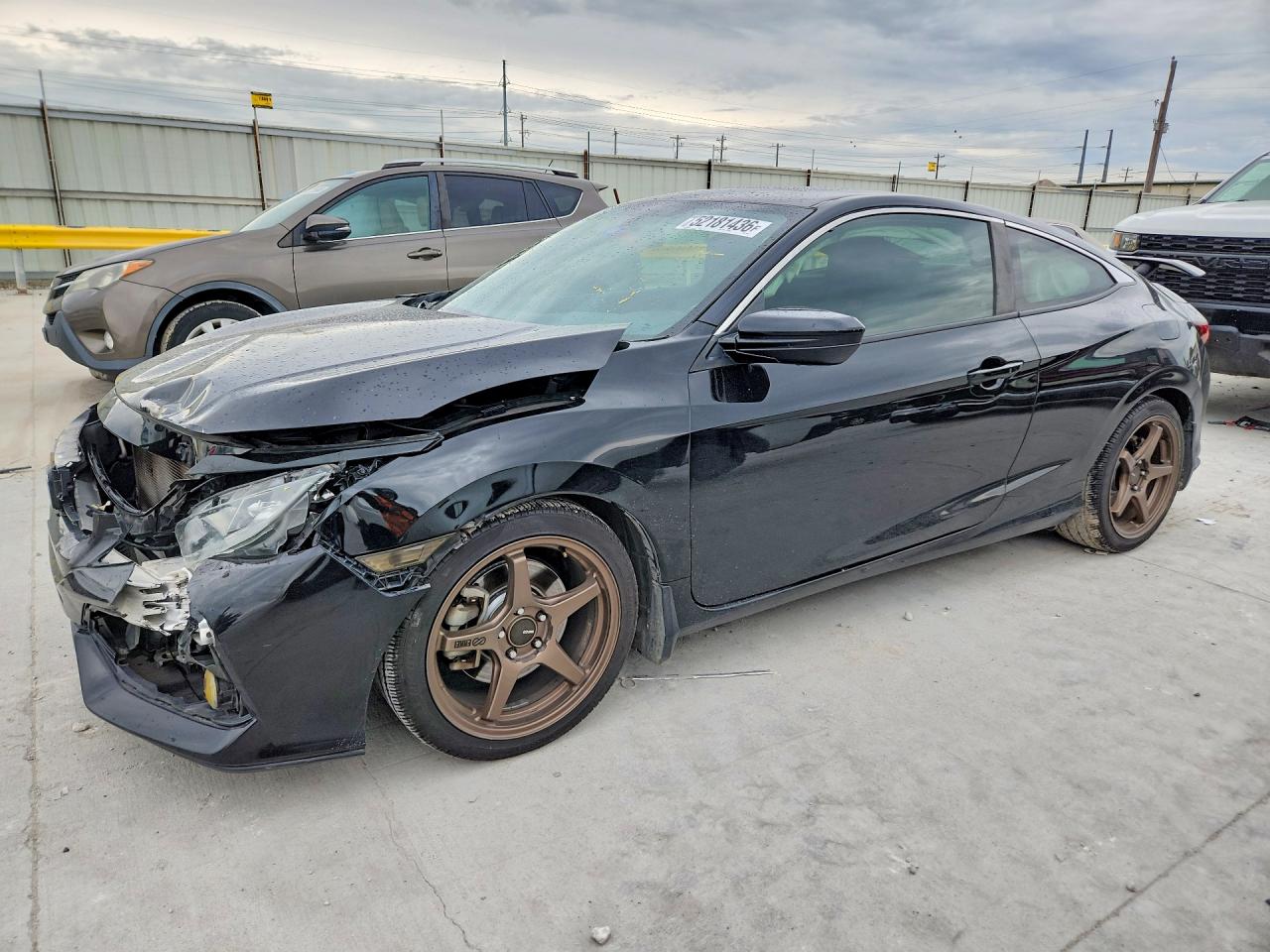 Salvage Honda Civic Image