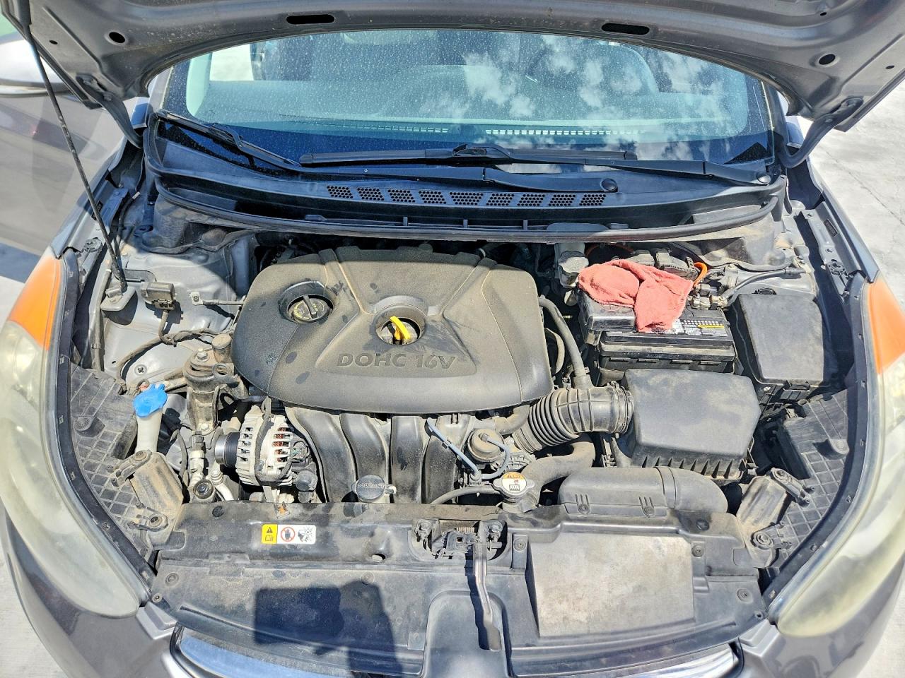 Hyundai ELANTRA Limited