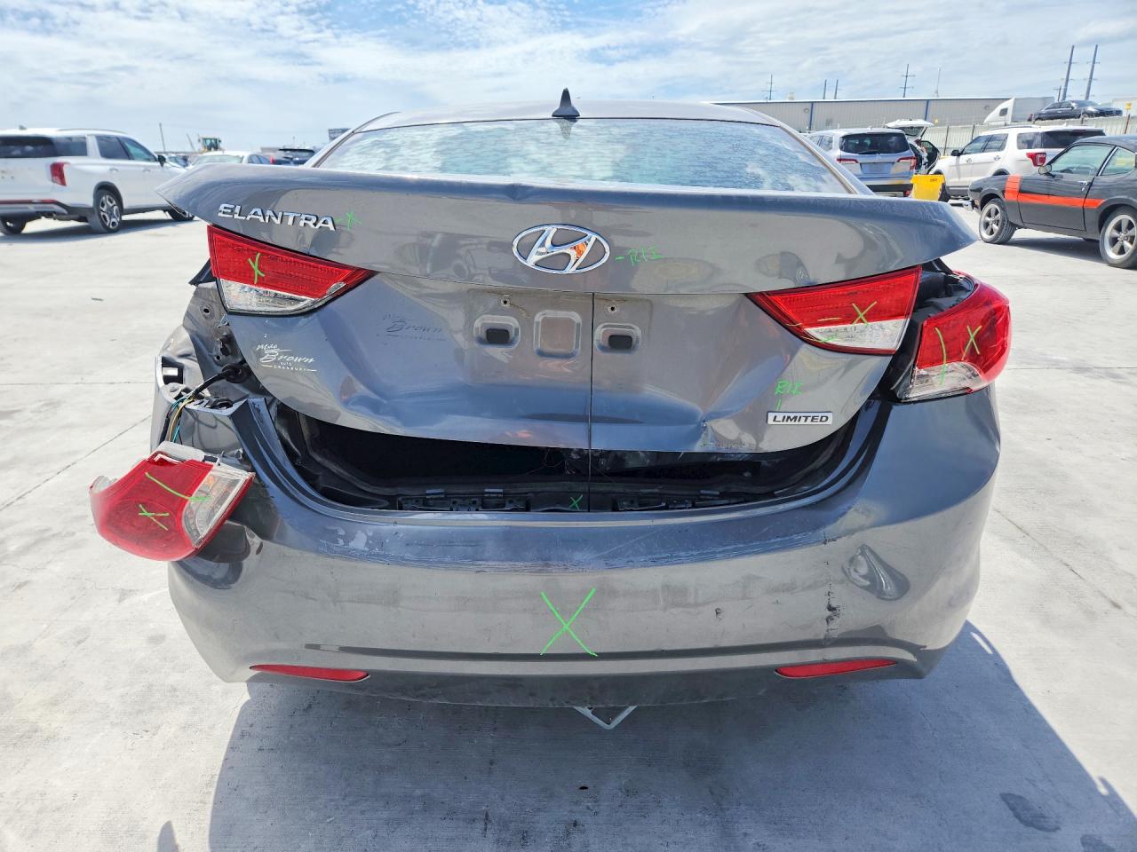 Hyundai ELANTRA Limited