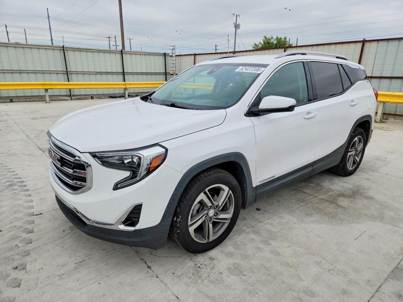 Salvage GMC Terrain Image