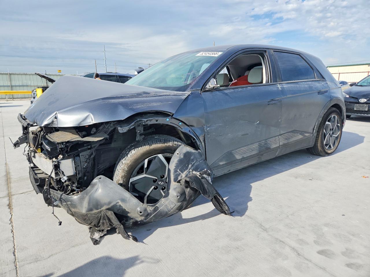 Salvage Hyundai Ioniq Image