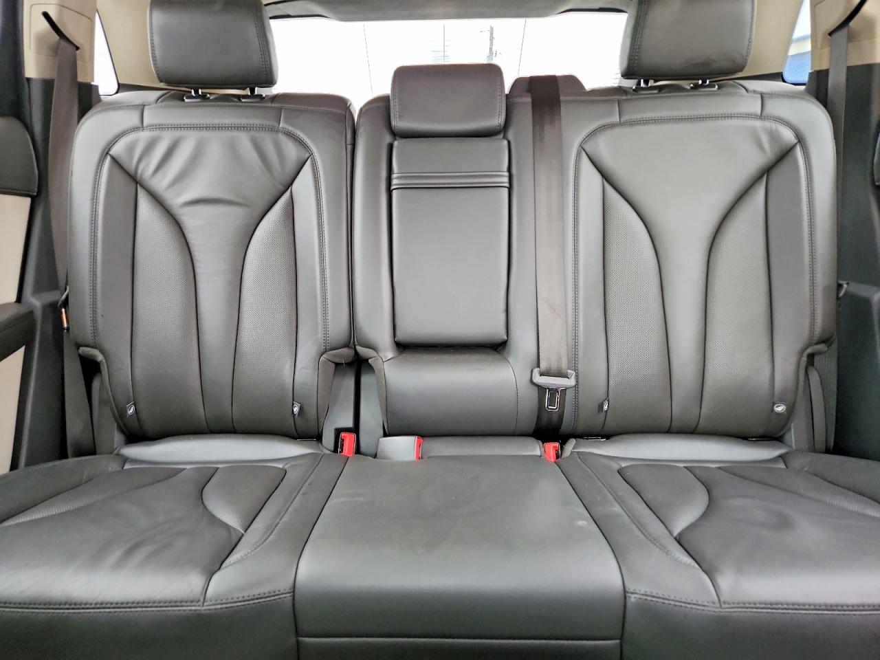 Lincoln Nautilus Select