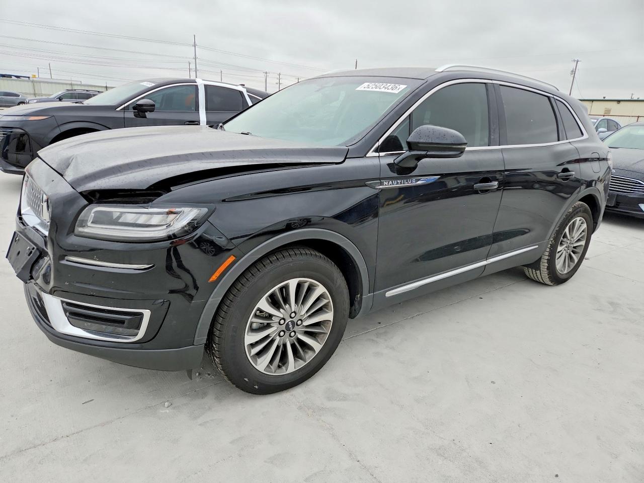 Salvage Lincoln Nautilus Image