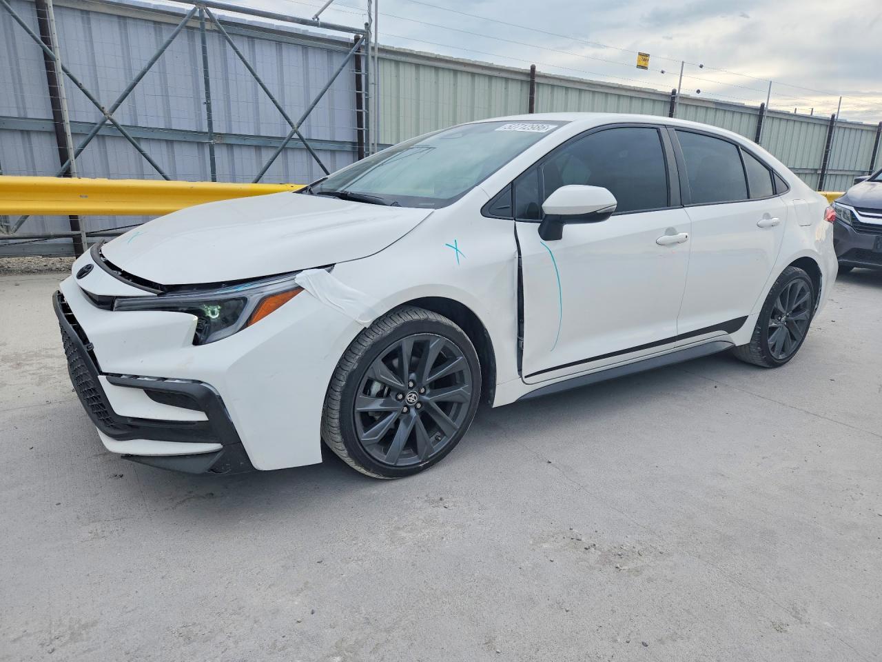 Salvage Toyota Corolla Image